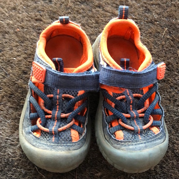 Price$5 size 5 baby - Picture 1 of 5